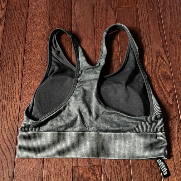 PINK Gray Racerback Sports Bra With Very Light Padding Women’s Size Small - Picture 2 of 3